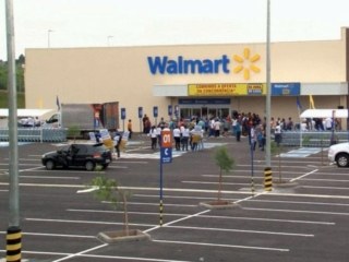 Estacionamento do Walmart