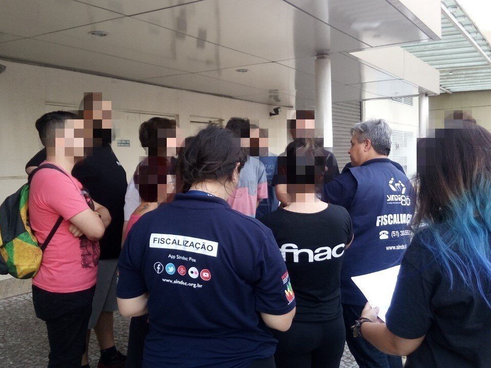Fiscalização na FNAC