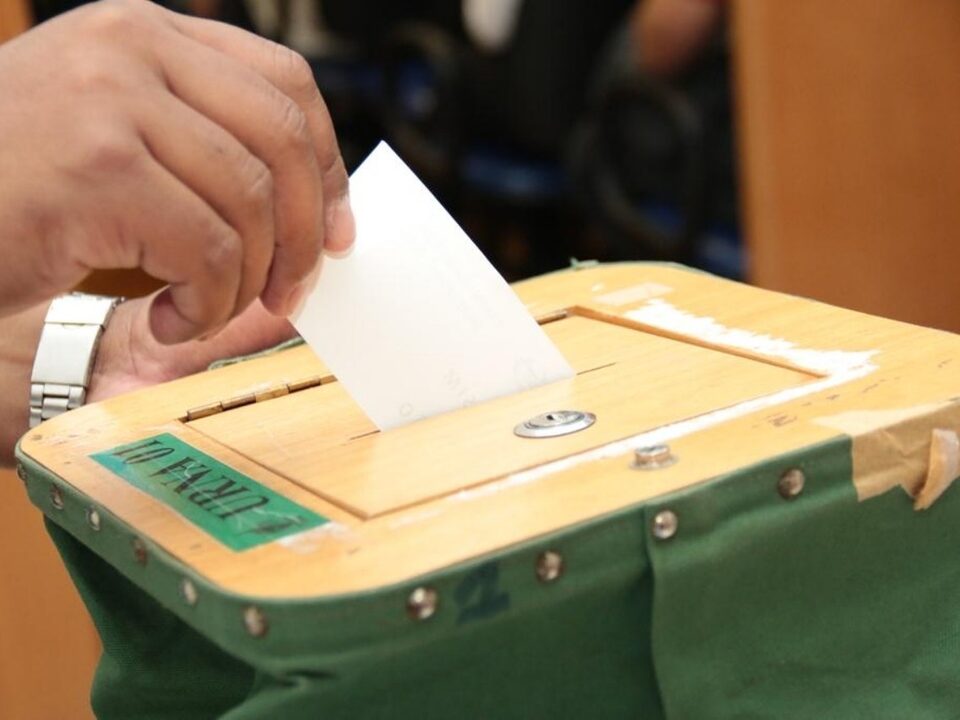 Urna de votação