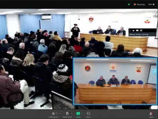 Assembleia híbrida, presencial e virtual