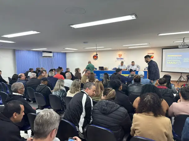 Deliberações no auditório