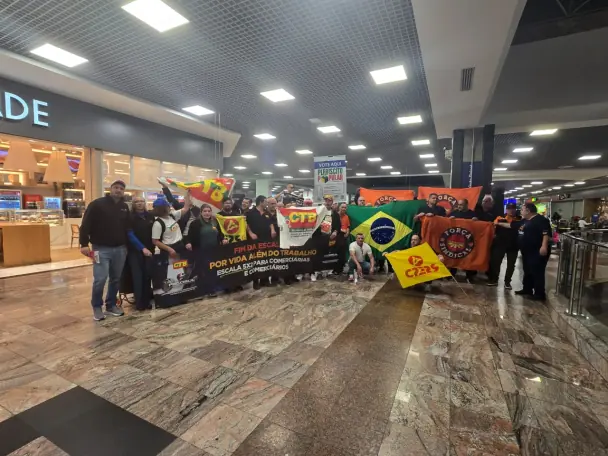 Manifestação das Centrais Sindicais no aeroporto Salgado Filho