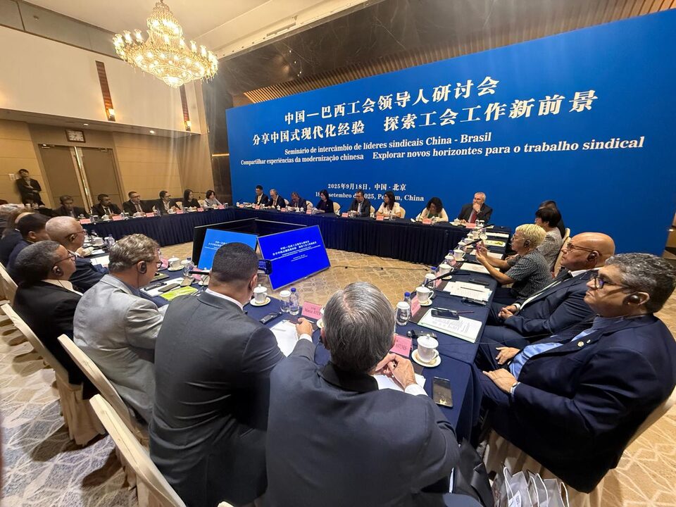 Encontro na China