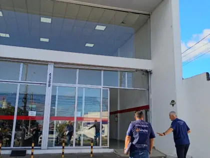 Fiscalização em uma concessionária